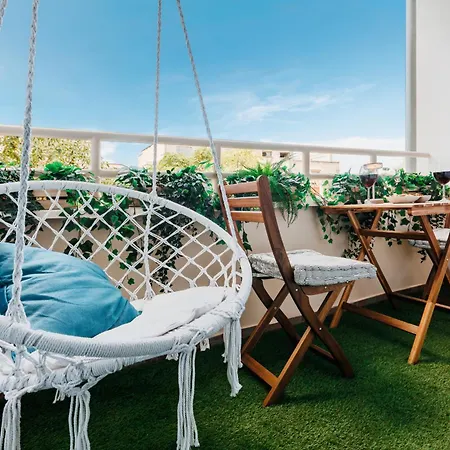 Indigo Spirit With Terrace & Foosball Old Town Διαμέρισμα