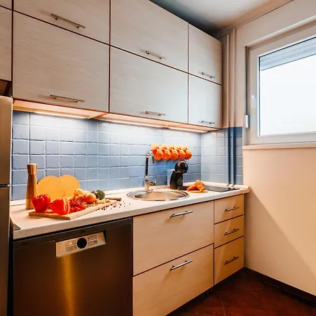 Indigo Spirit With Terrace & Foosball Old Town *